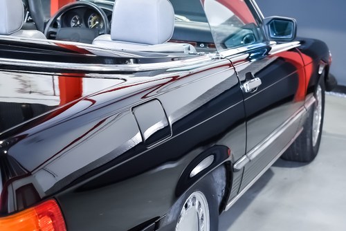 1989 Mercedes-Benz 560SL (R107) LHD En venta (imagen 54 de 93)