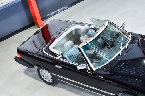 1989 Mercedes-Benz 560SL (R107) LHD En venta (imagen 48 de 93)