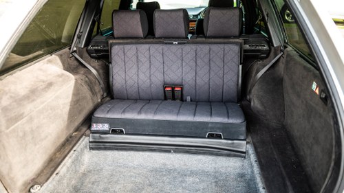 NO RESERVE - 1994 Mercedes-Benz E300 D W124 à vendre (picture 58 of 166)