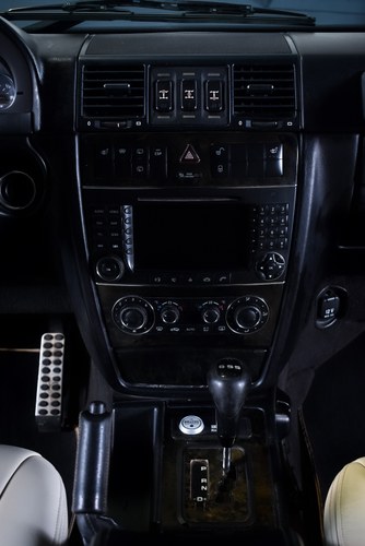 NO RESERVE - 2008 Mercedes-Benz G55 AMG Kompressor SUV LHD à vendre (picture 38 of 83)