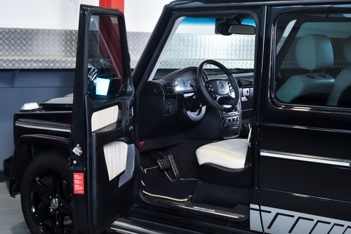 NO RESERVE - 2008 Mercedes-Benz G55 AMG Kompressor SUV LHD à vendre (picture 29 of 83)