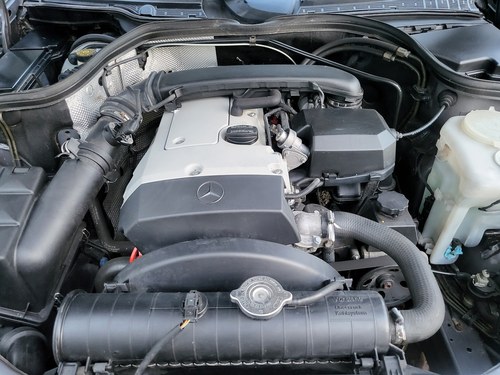 NO RESERVE - 1997 Mercedes Benz C 180 Classic (W202) à vendre (picture 82 of 90)