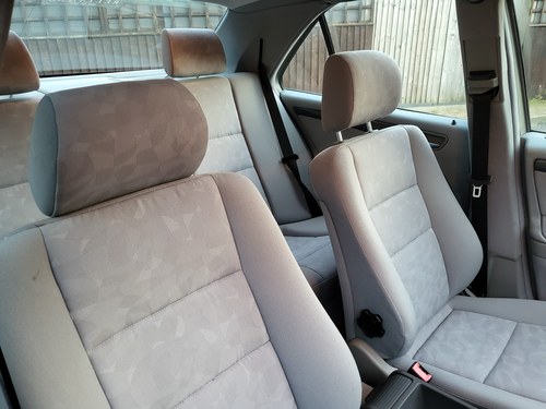 NO RESERVE - 1997 Mercedes Benz C 180 Classic (W202) à vendre (picture 31 of 90)