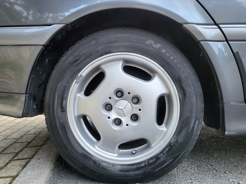 NO RESERVE - 1997 Mercedes Benz C 180 Classic (W202) à vendre (picture 25 of 90)