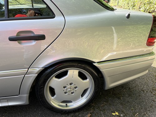 1996 Mercedes-Benz C36 AMG (W202) For Sale (picture 73 of 113)