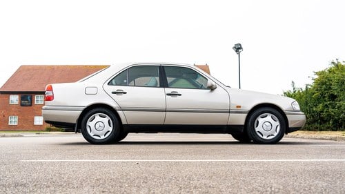 1995 Mercedes-Benz C180 En venta (imagen 4 de 121)