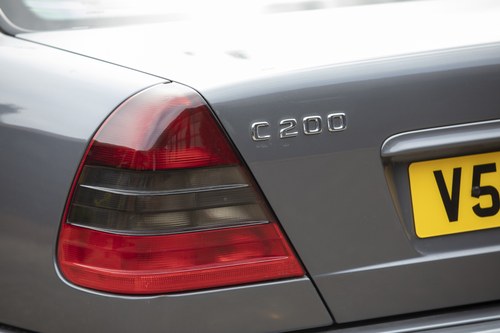 NO RESERVE - Mercedes-Benz C200 Auto For Sale (picture 100 of 142)