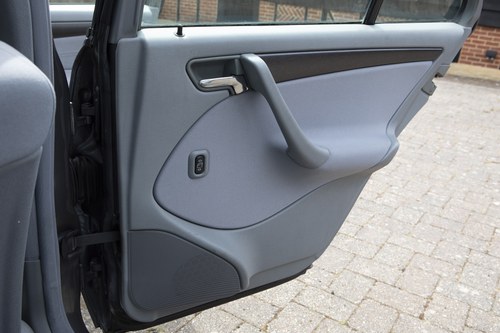 NO RESERVE - Mercedes-Benz C200 Auto For Sale (picture 40 of 142)