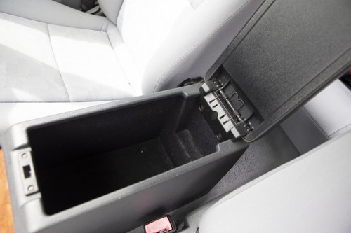 NO RESERVE - Mercedes-Benz C200 Auto For Sale (picture 46 of 142)