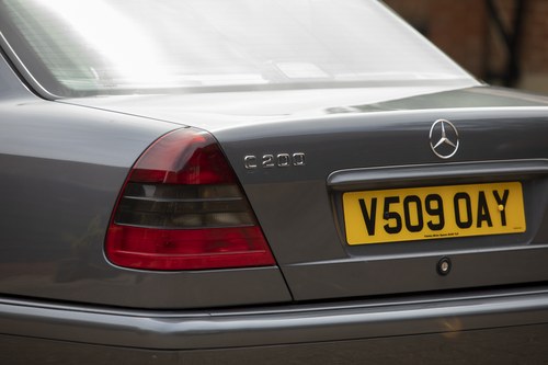 NO RESERVE - Mercedes-Benz C200 Auto For Sale (picture 72 of 142)