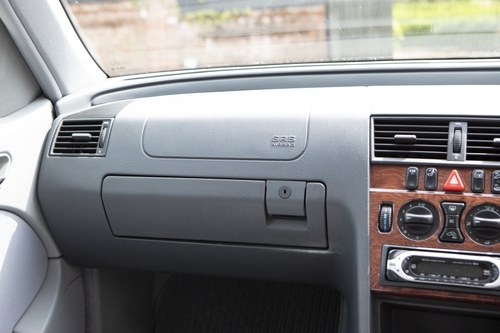 NO RESERVE - Mercedes-Benz C200 Auto For Sale (picture 37 of 142)