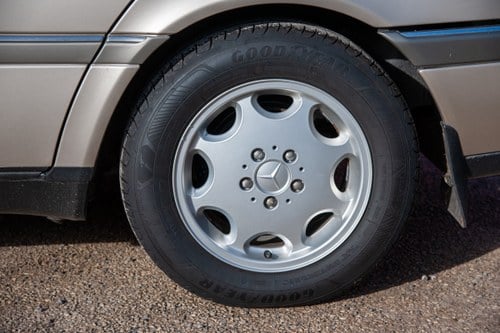 1995 Mercedes-Benz C280 Elegance Te koop (foto 12 van 204)