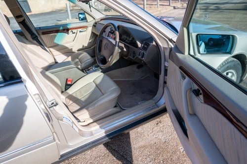 1995 Mercedes-Benz C280 Elegance Te koop (foto 17 van 204)