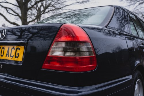 NO RESERVE - 1996 Mercedes-Benz C280 (W202) à vendre (picture 136 of 169)