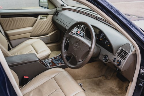 NO RESERVE - 1996 Mercedes-Benz C280 (W202) à vendre (picture 22 of 169)
