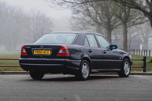 NO RESERVE - 1996 Mercedes-Benz C280 (W202) à vendre (picture 10 of 169)