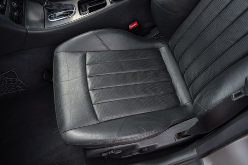 2001 Mercedes-Benz C32 AMG à vendre (picture 47 of 137)