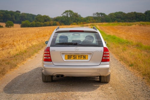 2001 Mercedes-Benz C32 AMG à vendre (picture 12 of 137)