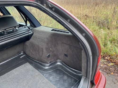 1999 Mercedes C43 AMG Estate (W202) In vendita (immagine 87 di 185)