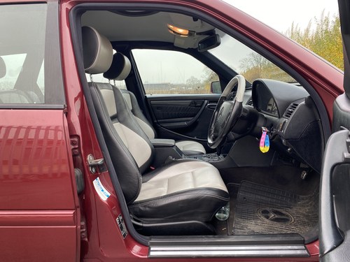 1999 Mercedes C43 AMG Estate (W202) In vendita (immagine 39 di 185)