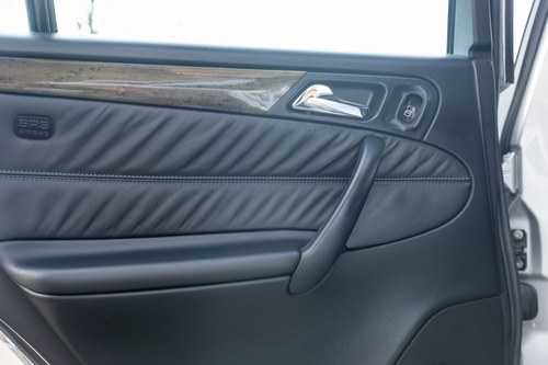 2005 Mercedes-Benz C55 AMG Estate In vendita (immagine 104 di 212)