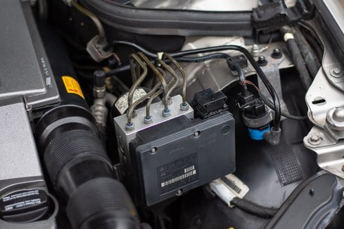 RESERVE LOWERED-2004 Mercedes-Benz C55 AMG In vendita (immagine 97 di 122)