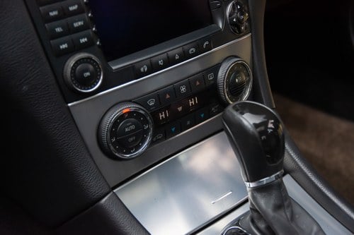 RESERVE LOWERED-2004 Mercedes-Benz C55 AMG In vendita (immagine 29 di 122)