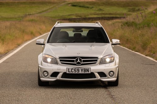 2009 Mercedes-Benz C63 AMG Estate (W204) à vendre (picture 10 of 94)