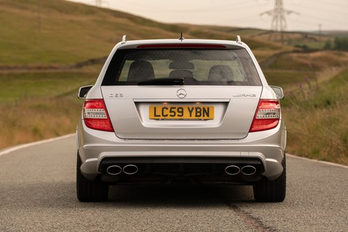 2009 Mercedes-Benz C63 AMG Estate (W204) à vendre (picture 7 of 94)