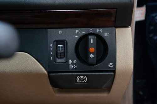 1995 Mercedes-Benz Cabriolet E220 For Sale (picture 24 of 51)