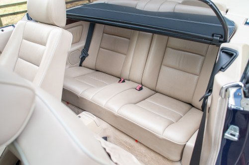 1995 Mercedes-Benz Cabriolet E220 For Sale (picture 30 of 51)