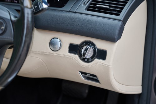 2008 Mercedes-Benz CL500 V8 5.5-Litre Te koop (foto 44 van 208)