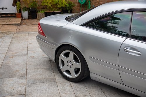 2004 Mercedes-Benz CL500 Te koop (foto 128 van 167)