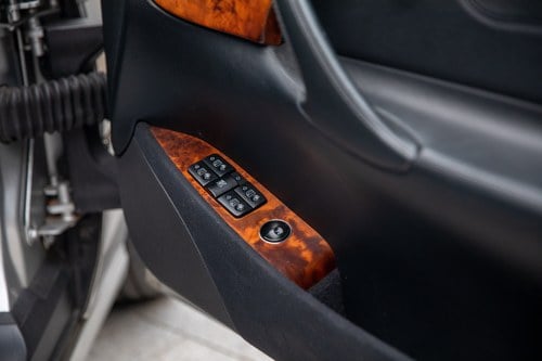 2004 Mercedes-Benz CL500 Te koop (foto 18 van 167)