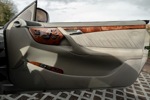 2004 Mercedes-Benz CL600 V12 Bi-Turbo Coupé (C215) En venta (imagen 60 de 86)