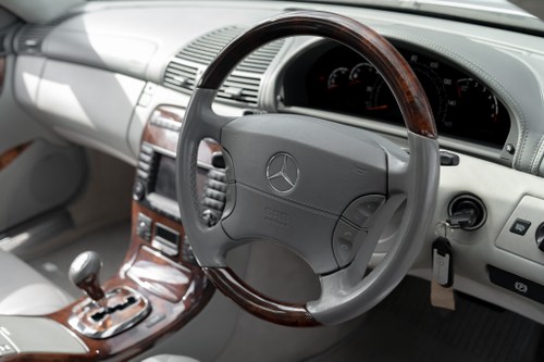 2004 Mercedes-Benz CL600 V12 Bi-Turbo Coupé (C215) En venta (imagen 45 de 86)