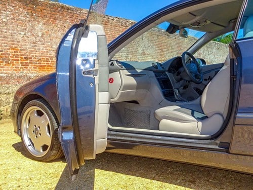 2002 (C209) Mercedes CLK320 Avantgarde à vendre (picture 24 of 127)