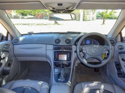 2002 (C209) Mercedes CLK320 Avantgarde à vendre (picture 59 of 127)