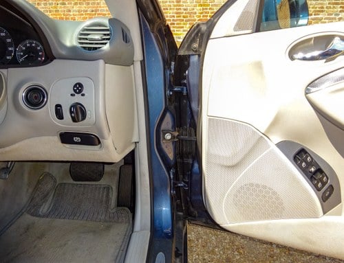 2002 (C209) Mercedes CLK320 Avantgarde à vendre (picture 28 of 127)