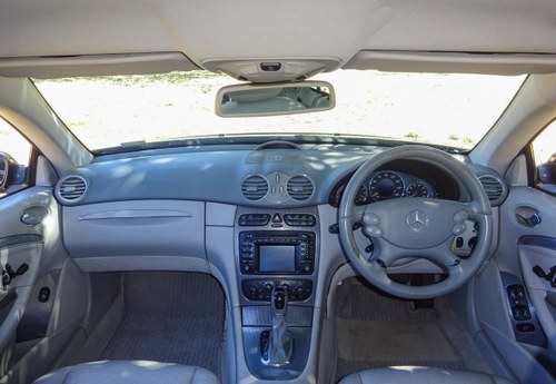 2002 (C209) Mercedes CLK320 Avantgarde à vendre (picture 49 of 127)