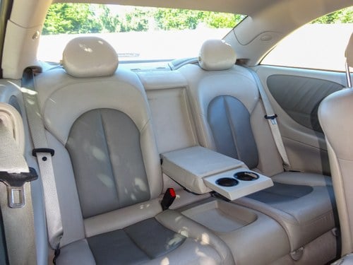 2002 (C209) Mercedes CLK320 Avantgarde à vendre (picture 43 of 127)