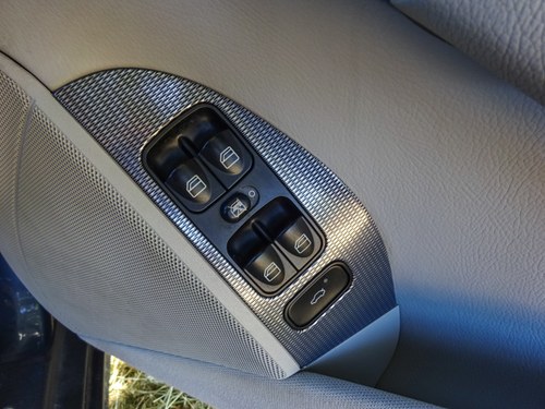 2002 (C209) Mercedes CLK320 Avantgarde à vendre (picture 70 of 127)