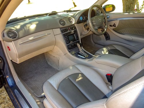 2002 (C209) Mercedes CLK320 Avantgarde à vendre (picture 34 of 127)