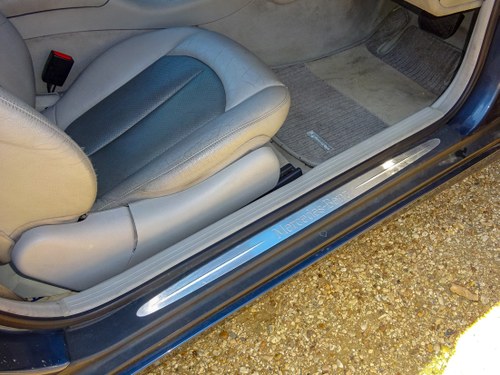 2002 (C209) Mercedes CLK320 Avantgarde à vendre (picture 30 of 127)