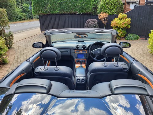 2005 Mercedes-Benz CLK320 Elegance Cabriolet For Sale (picture 28 of 66)