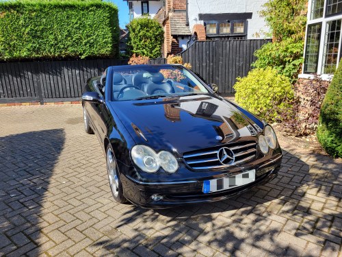 2005 Mercedes-Benz CLK320 Elegance Cabriolet For Sale (picture 1 of 66)