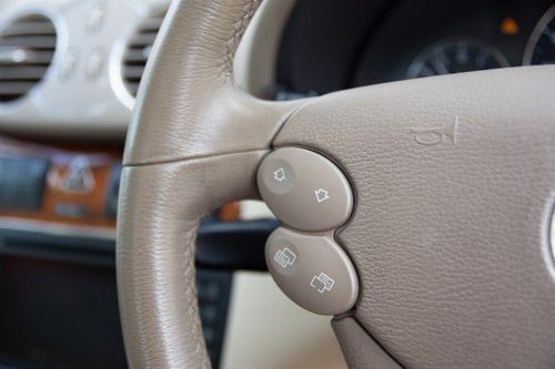 2007 Mercedes CLK 500 Elegance zum Verkauf (Bild 21 von 208)