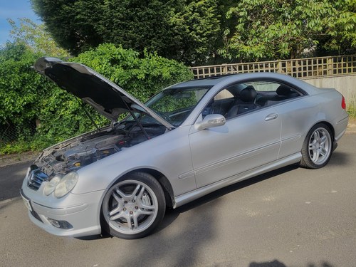 NO RESERVE - 2003 Mercedes-Benz CLK55 AMG In vendita (immagine 81 di 112)