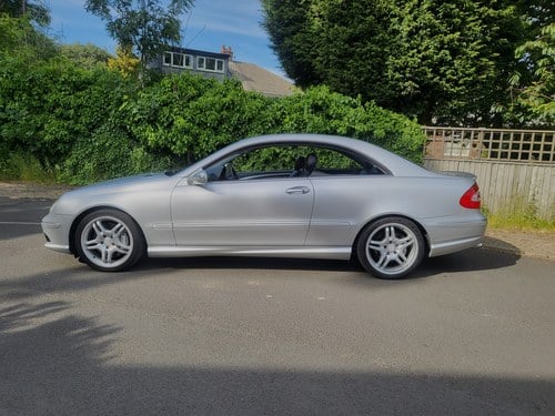 NO RESERVE - 2003 Mercedes-Benz CLK55 AMG In vendita (immagine 24 di 112)