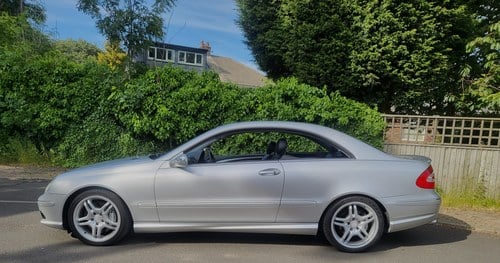 NO RESERVE - 2003 Mercedes-Benz CLK55 AMG In vendita (immagine 26 di 112)